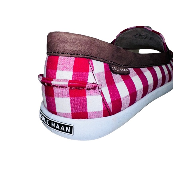 COLE HAAN - Maine Pinch Weekender in Red and White Gingham Check, size9, EUC - Picture 6 of 8